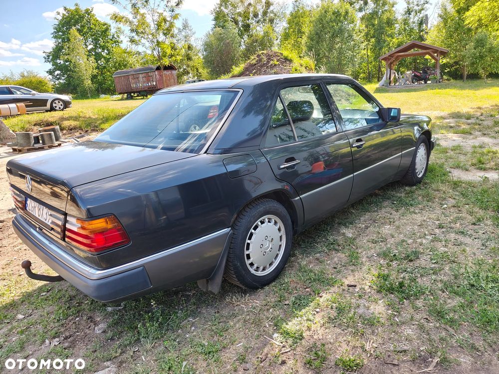 Mercedes-Benz W124 (1984-1993) - 3