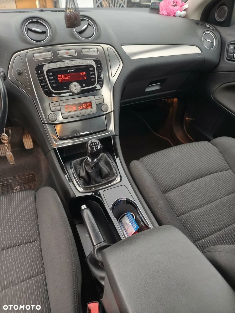 Ford Mondeo 2.0 TDCi Titanium - 5