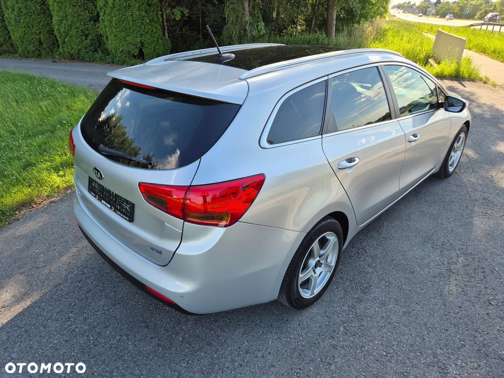 Kia Ceed - 7