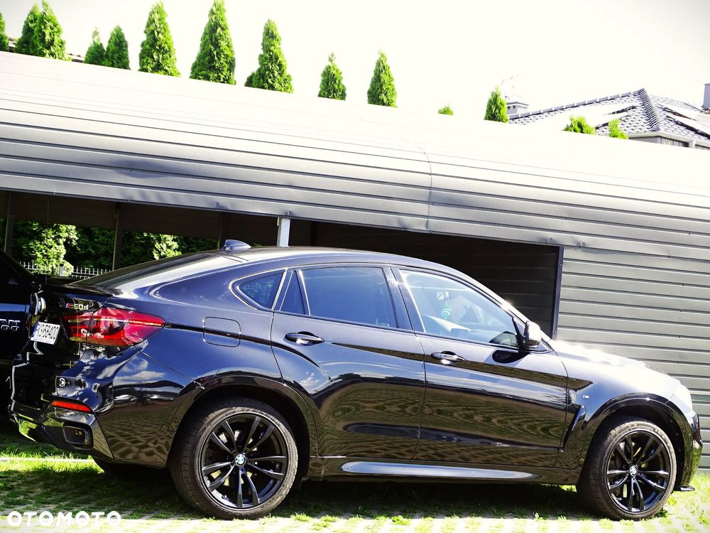 BMW X6M - 10