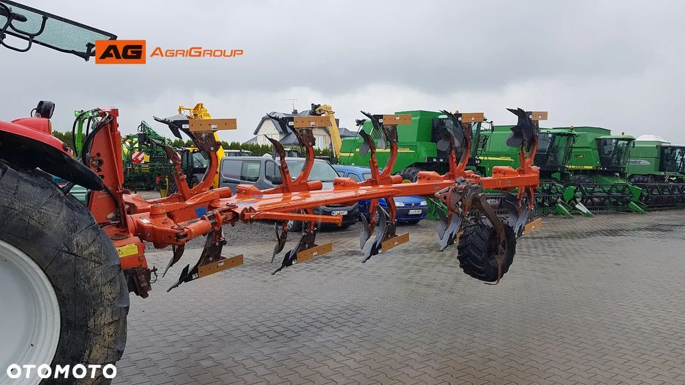 Kuhn Master 120 5 skibowy Non STOP - 9