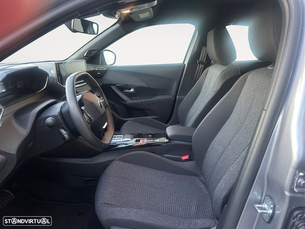 Peugeot e-2008 54 kWh Style - 9