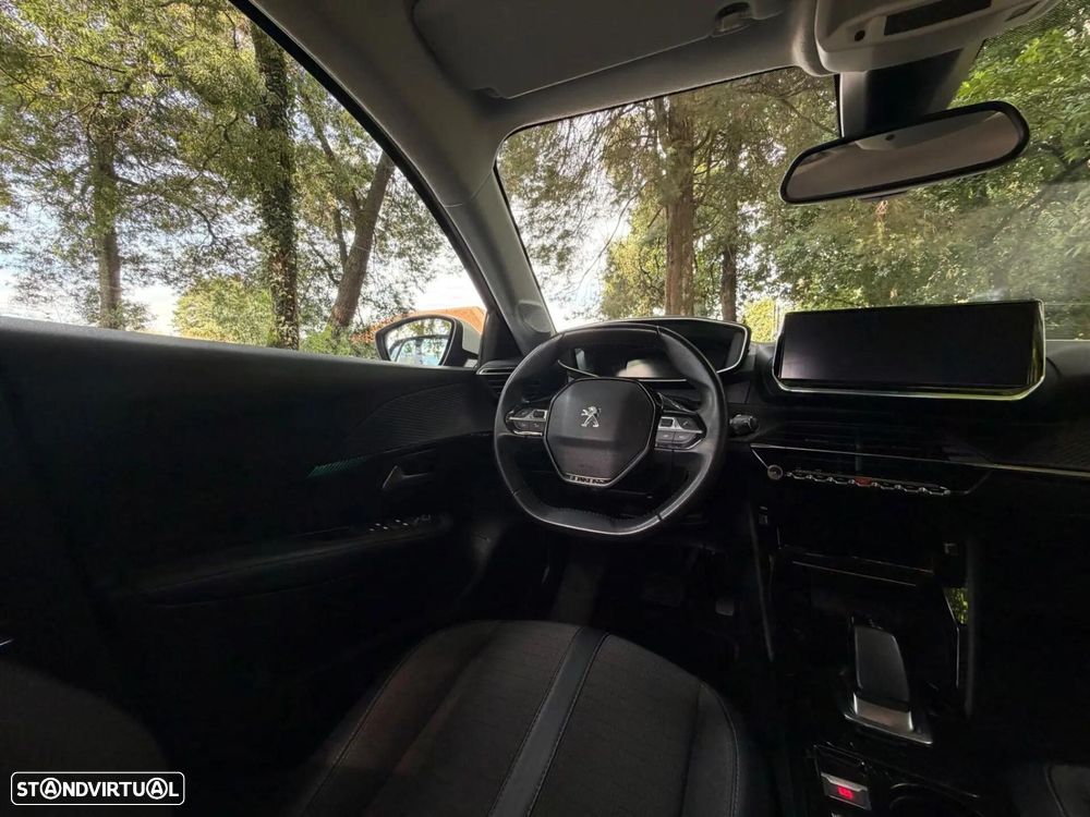 Peugeot e-208 50 kWh Allure Pack - 18