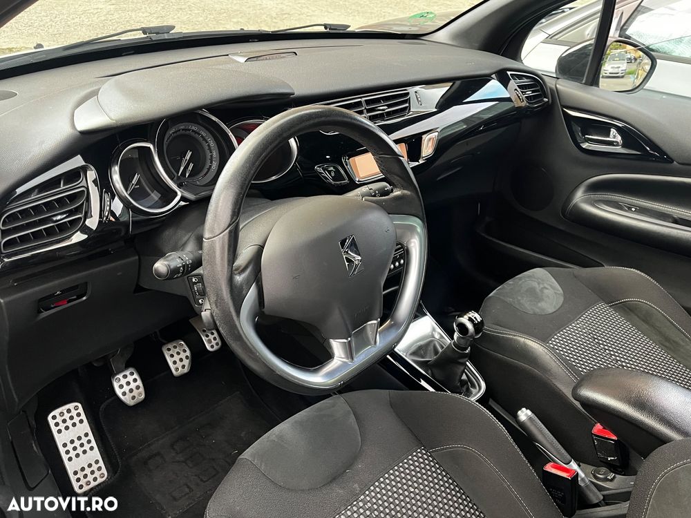 Citroën DS3 VTi 120 SoChic - 13