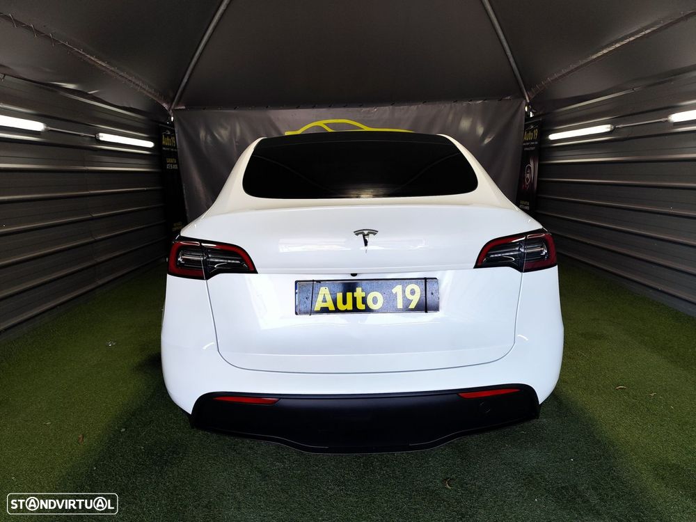 Tesla Model Y RWD - 5