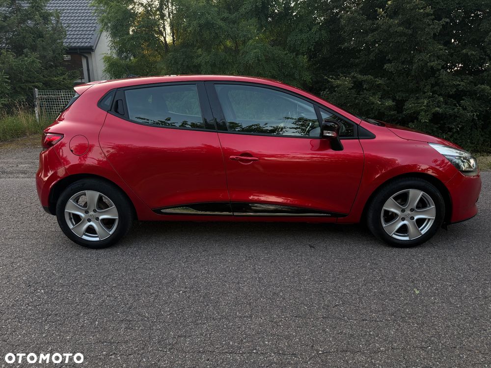 Renault Clio - 6