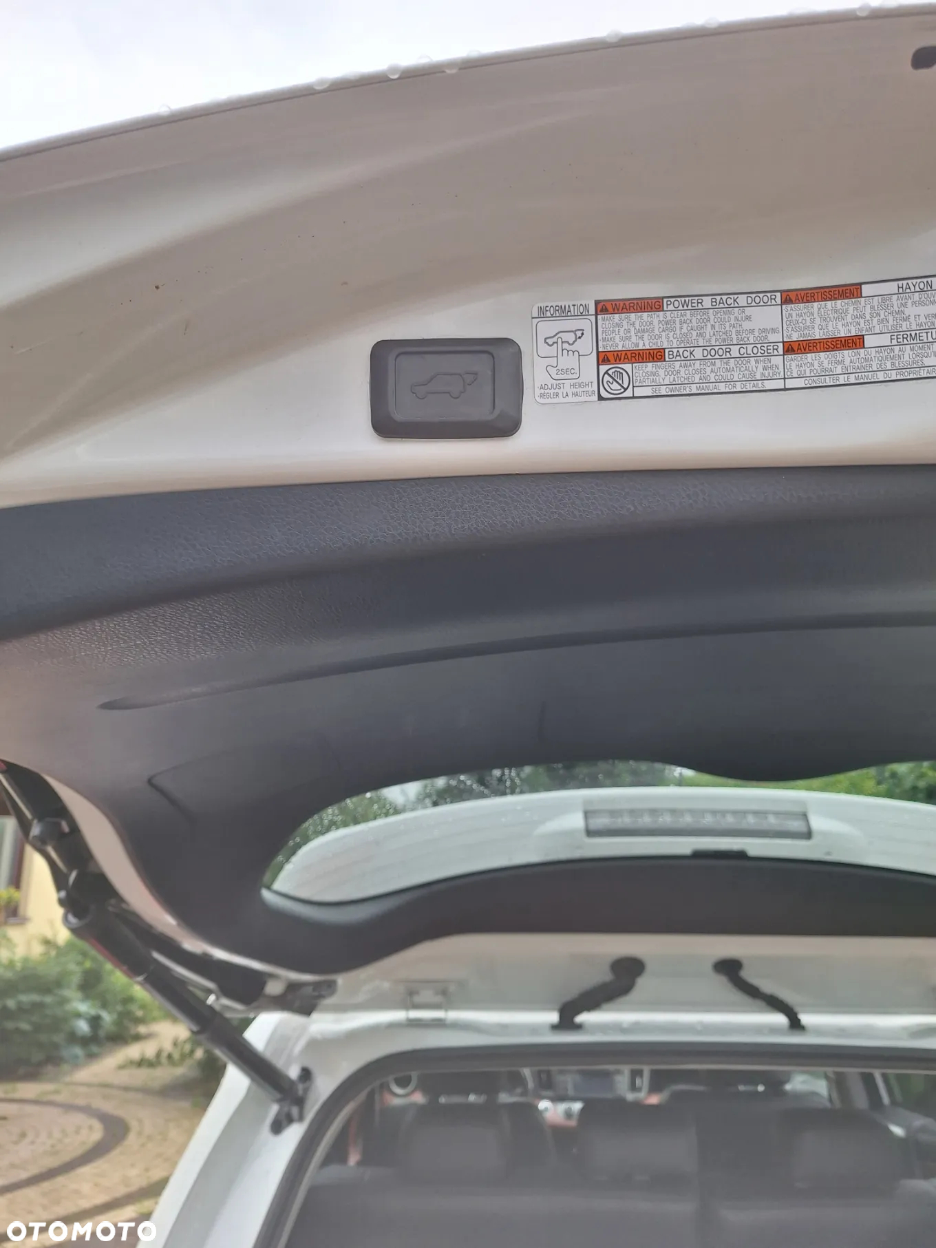 Toyota RAV4 2.0 D-4D Premium - 6