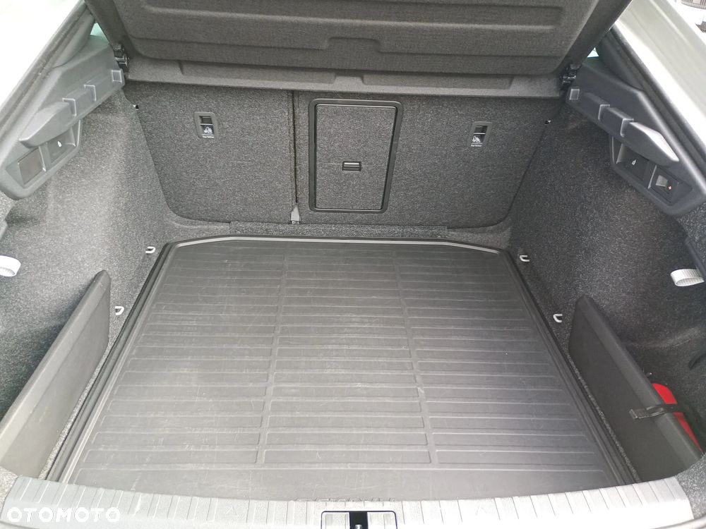 Skoda Octavia 1.5 TSI mHEV Sportline DSG - 12
