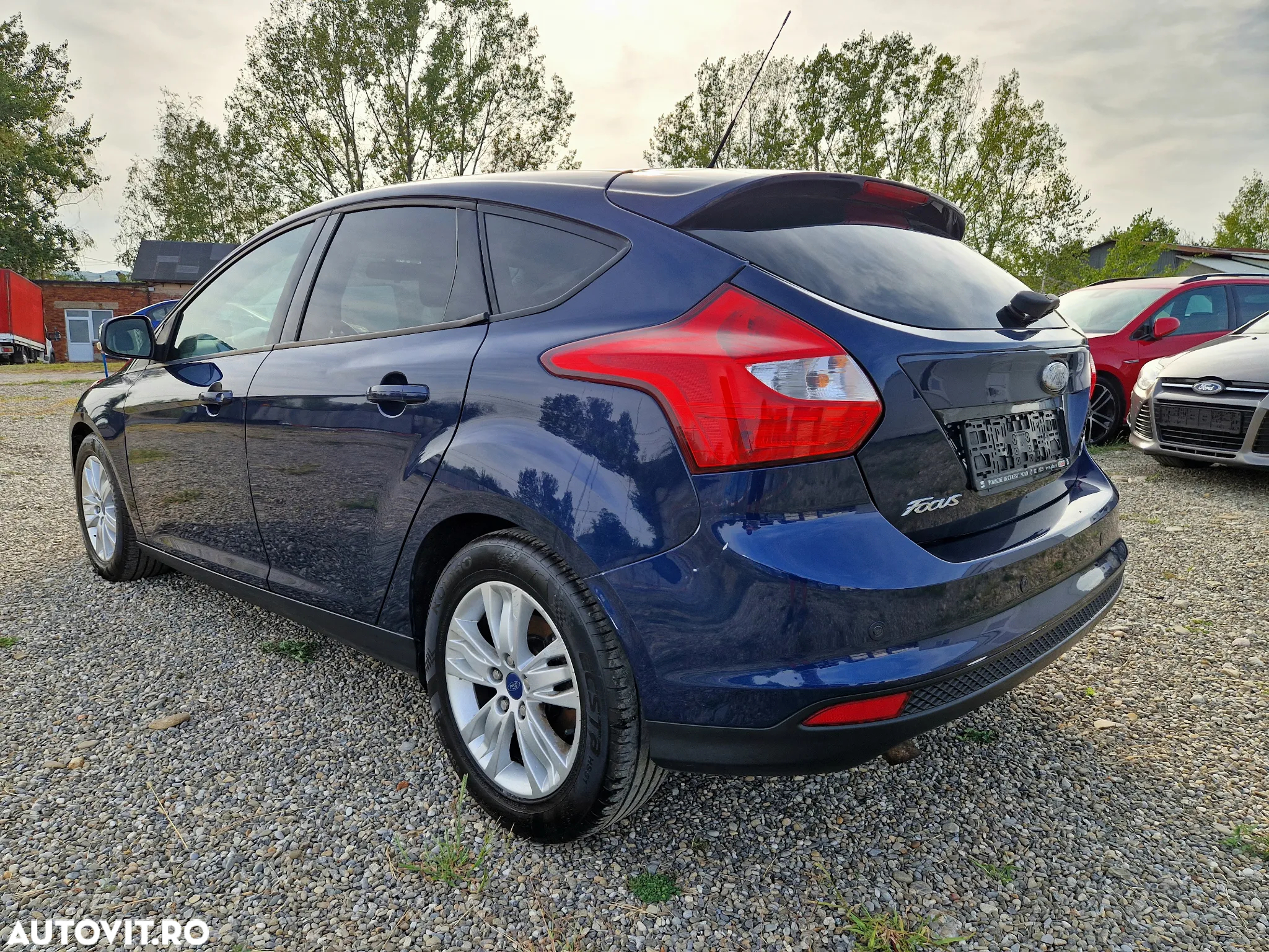 Ford Focus 1.6 TDCi DPF SYNC Edition - 3