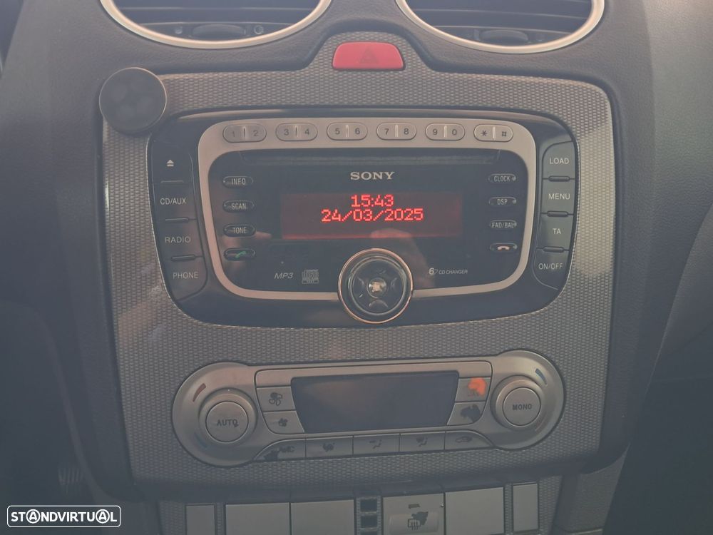Ford Focus 1.6 TDCi Titanium - 6