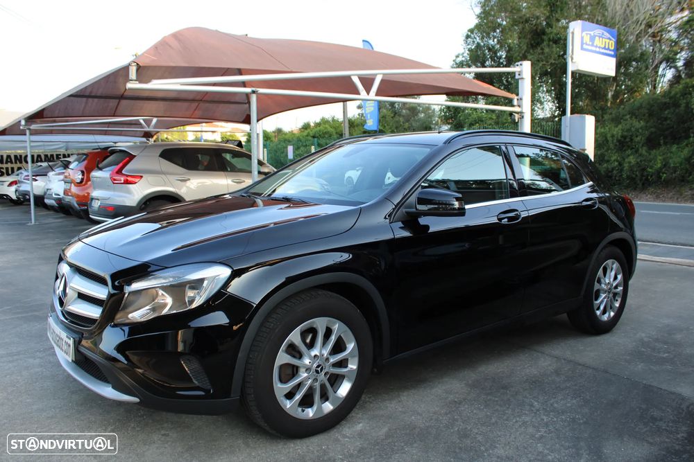 Mercedes-Benz GLA 180 d 7G-DCT Urban - 1