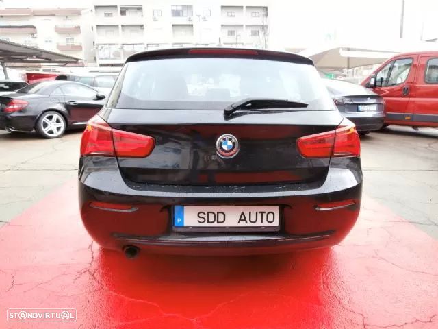 BMW 116 d Aut. Sport Line - 8