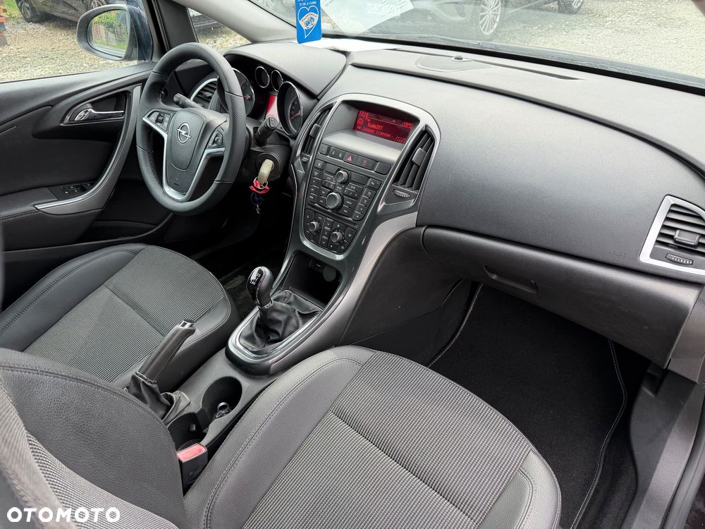 Opel Astra ver-1-4-turbo - 37