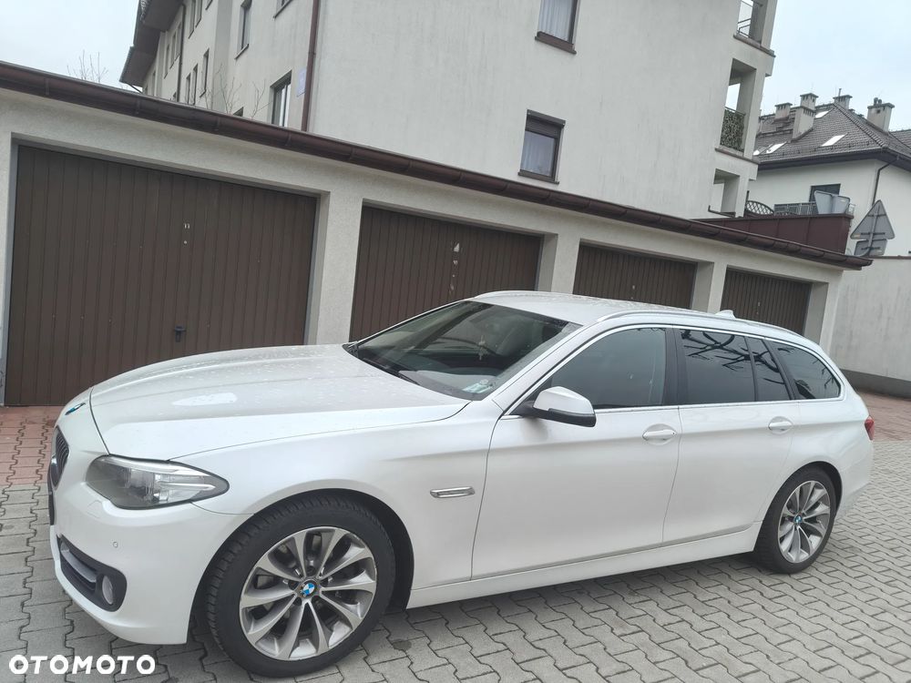 BMW Seria 5 520d xDrive - 5