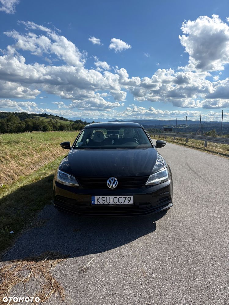 Volkswagen Jetta 2.0 TDI DPF BMT Trendline - 6