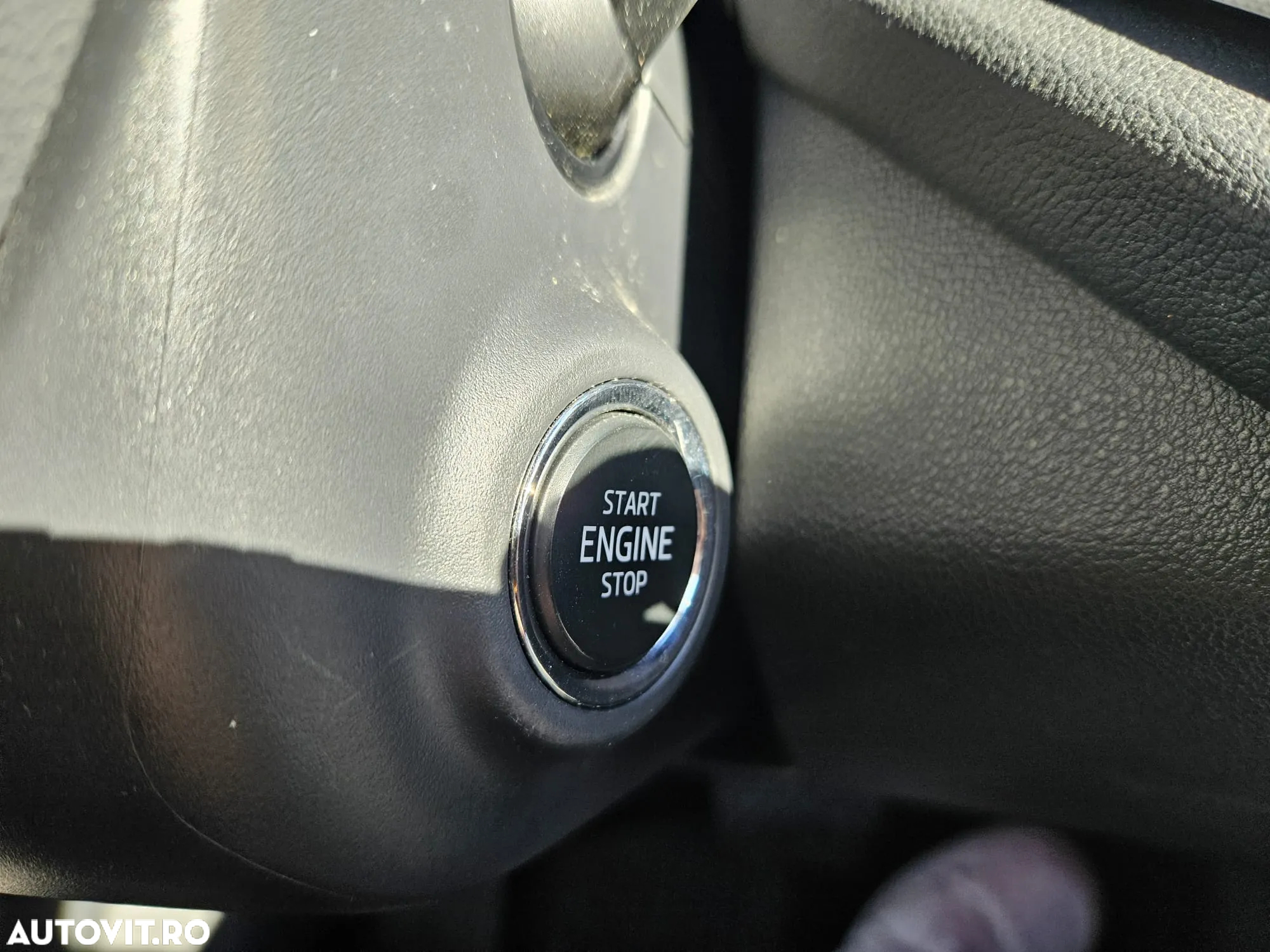 Skoda Octavia Combi 2.0 TDI DSG Style - 17