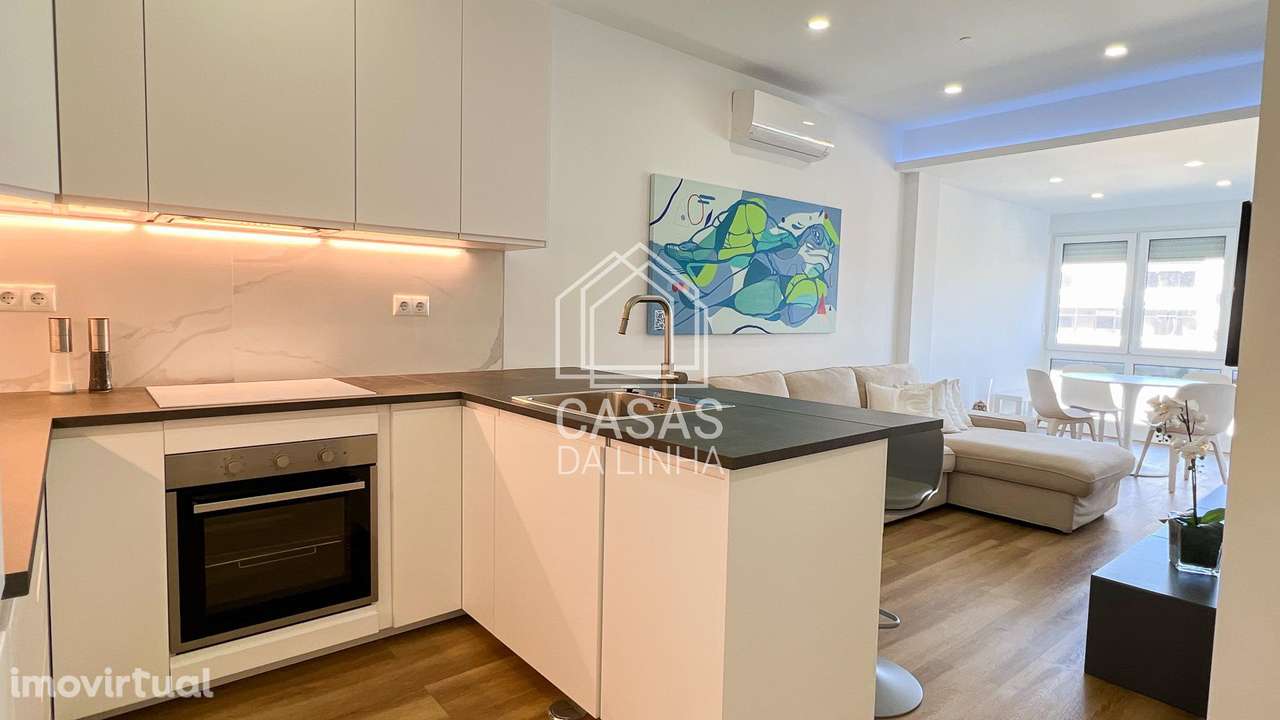 T2 mobilado no Monte Estoril - Grande imagem: 2/22