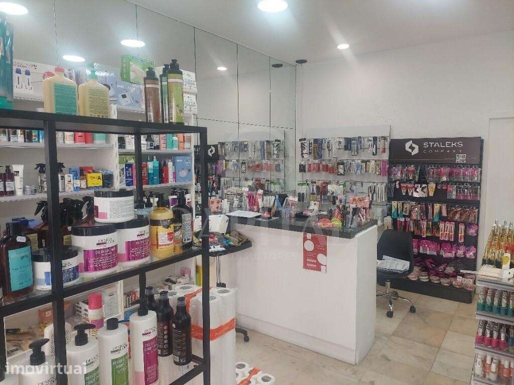 Trespasse de Loja com 40m2 no Centro de Alvalade – Excelente Localizaç - Grande imagem: 3/6