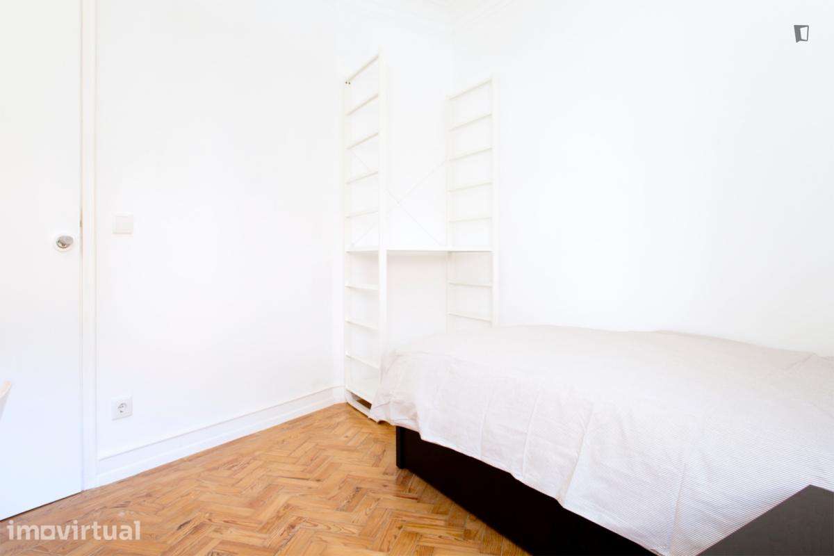 Quarto - localizado em Santa Apolónia Lisbon - Grande imagem: 3/11