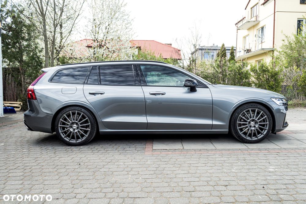 Volvo V60 T5 AWD Geartronic R-Design - 2