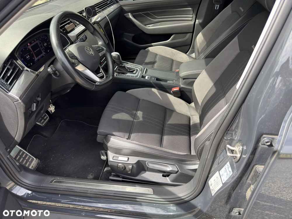 Volkswagen Passat Alltrack - 13