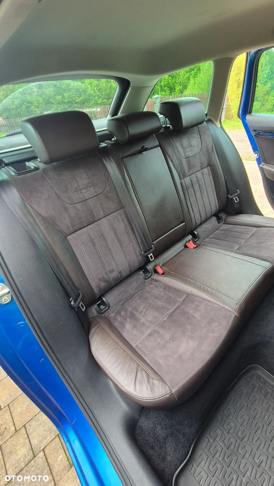 Skoda Octavia 2.0 TDI 4x4 L&K DSG - 19
