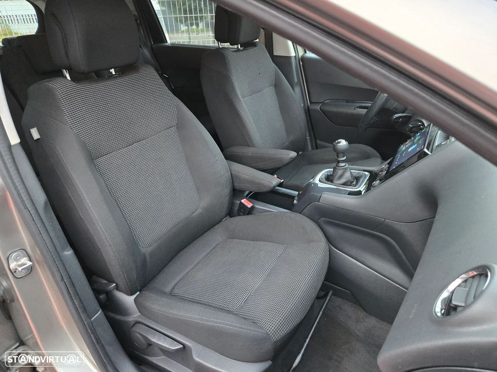 Peugeot 5008 1.6 HDi Premium - 2