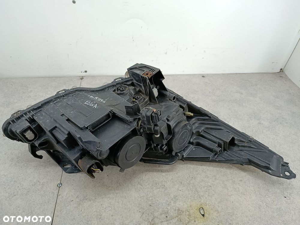 LAMPA PRZÓD LEWA PEUGEOT 5008 9682519180 89903106  VALEO - 8
