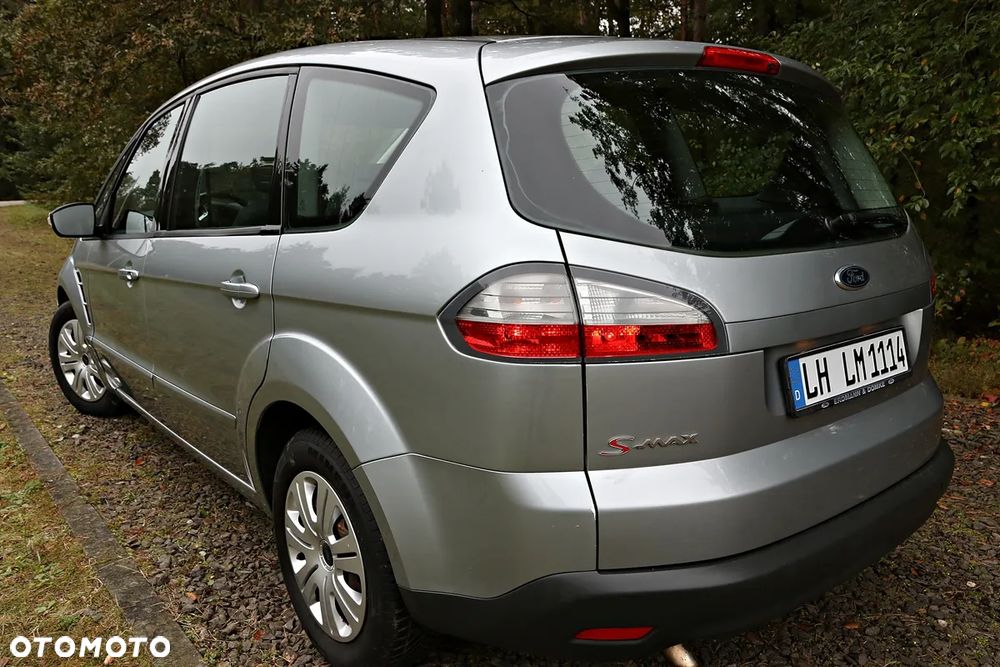 Ford S-Max 2.0 TDCi Ambiente - 25