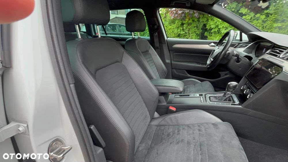 Volkswagen Passat 2.0 TDI BMT Highline DSG7 - 30