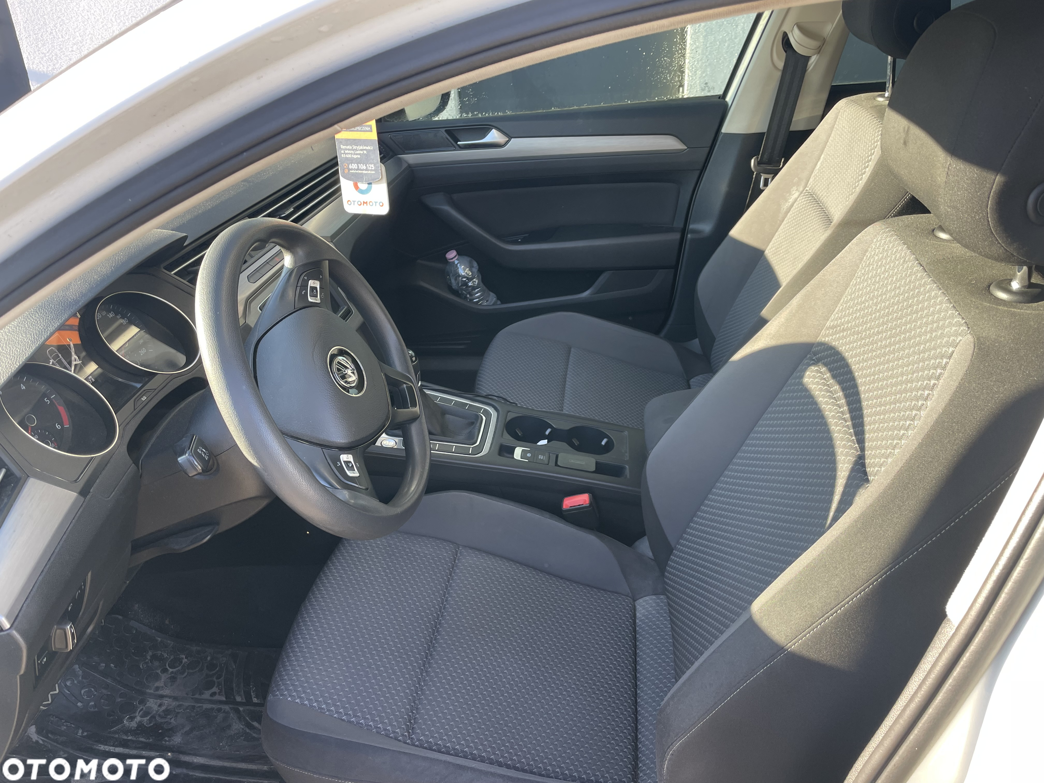 Volkswagen Passat 2.0 TDI SCR Comfortline - 4