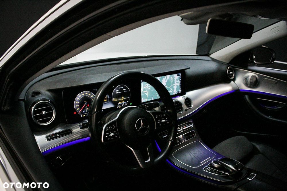 Mercedes-Benz Klasa E - 10