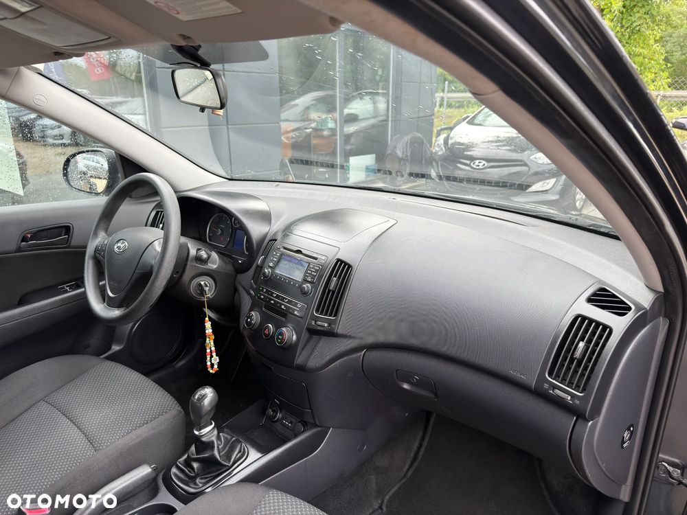 Hyundai i30 1.6 CRDi Style - 25