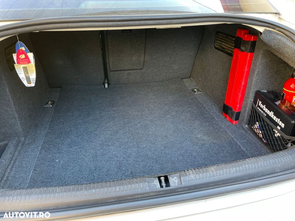 Seat Exeo ST 2.0 TDI 143 CP Style - 22