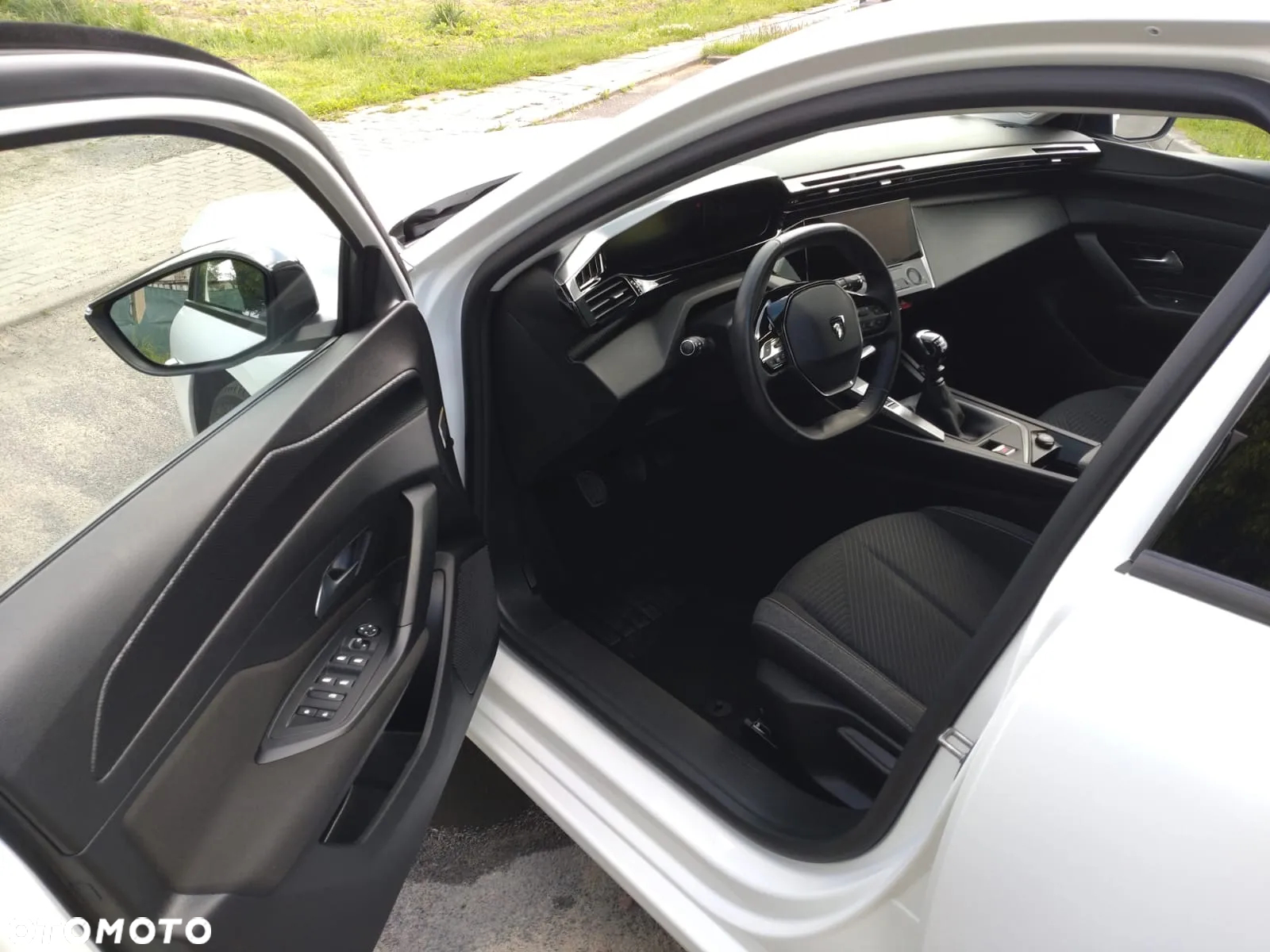 Peugeot 308 1.2 PureTech GPF Allure Pack S&S - 24