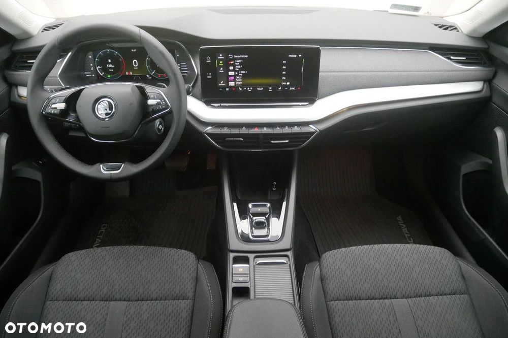 Skoda Octavia - 8