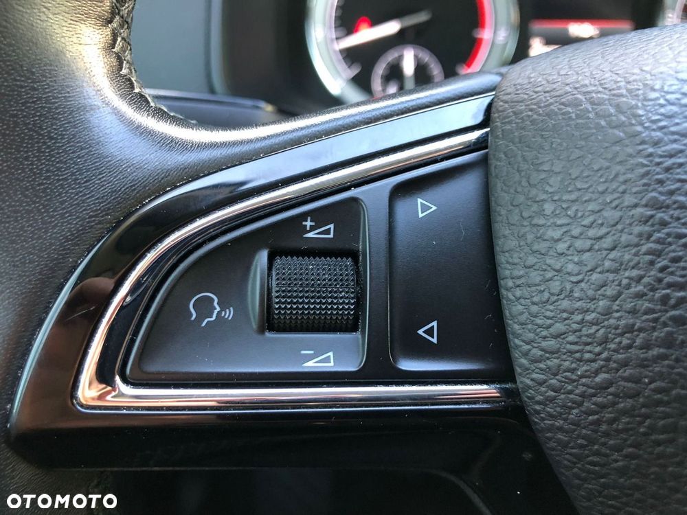 Skoda Karoq 1.5 TSI ACT GPF 4x2 Style - 23