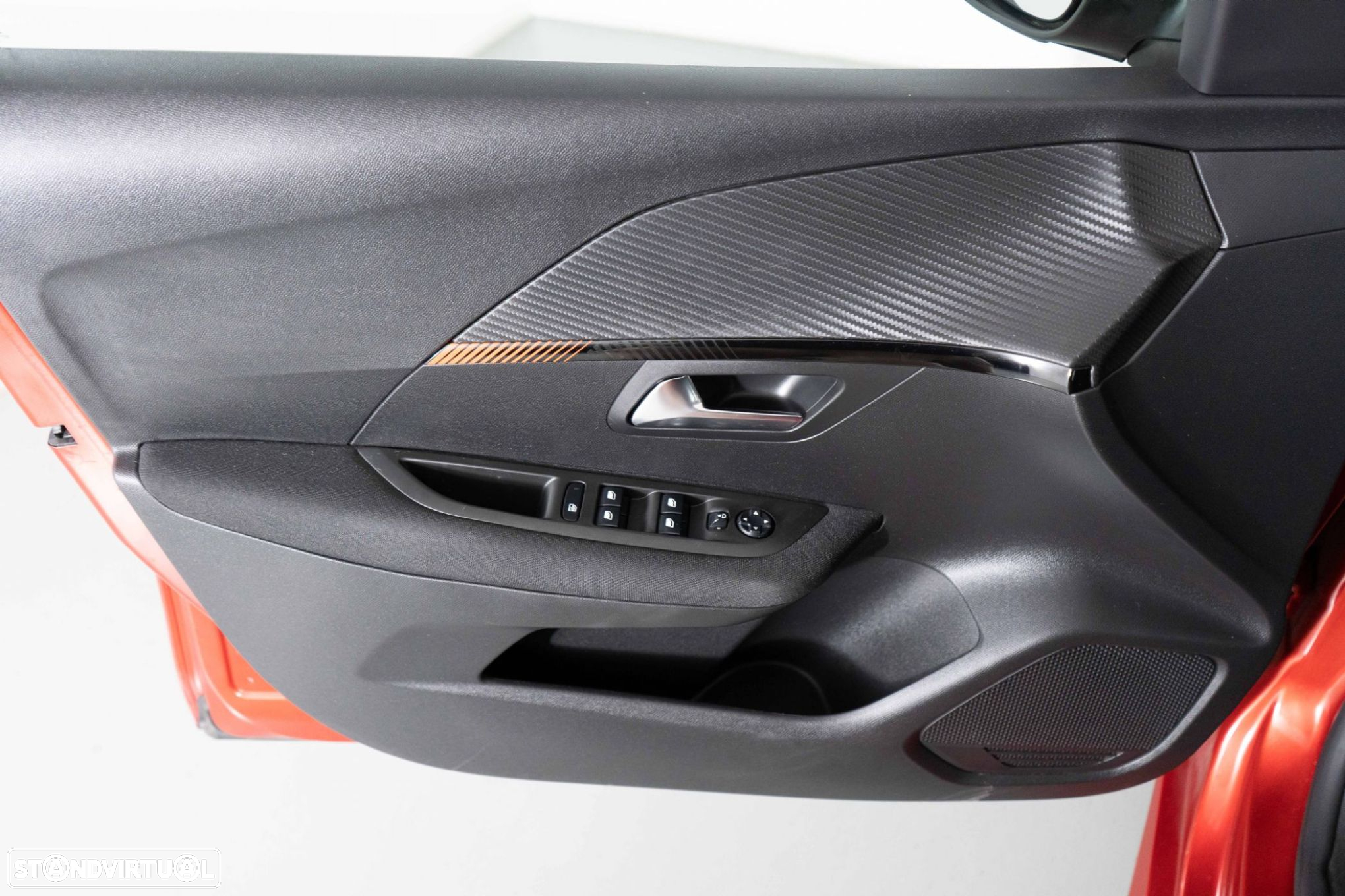Peugeot 208 1.2 PureTech Allure Pack EAT8 - 18