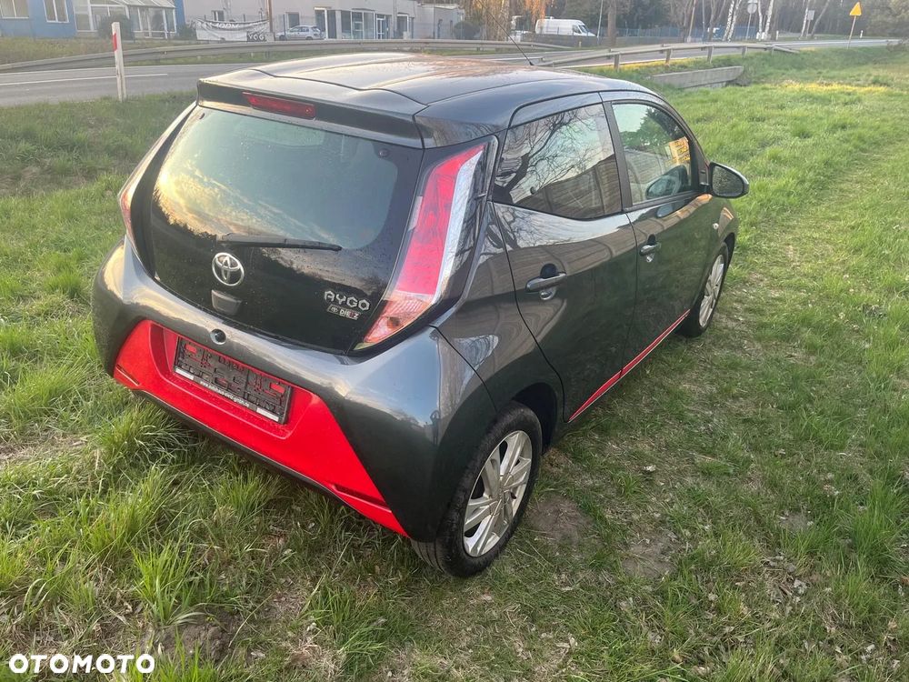 Toyota Aygo 2014 photo 2