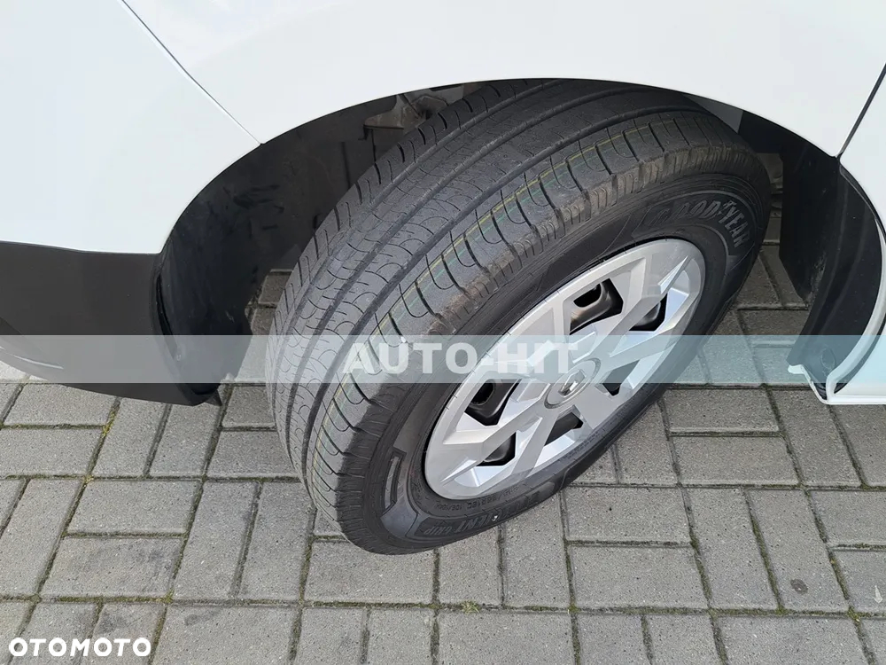 Renault Trafic - 18