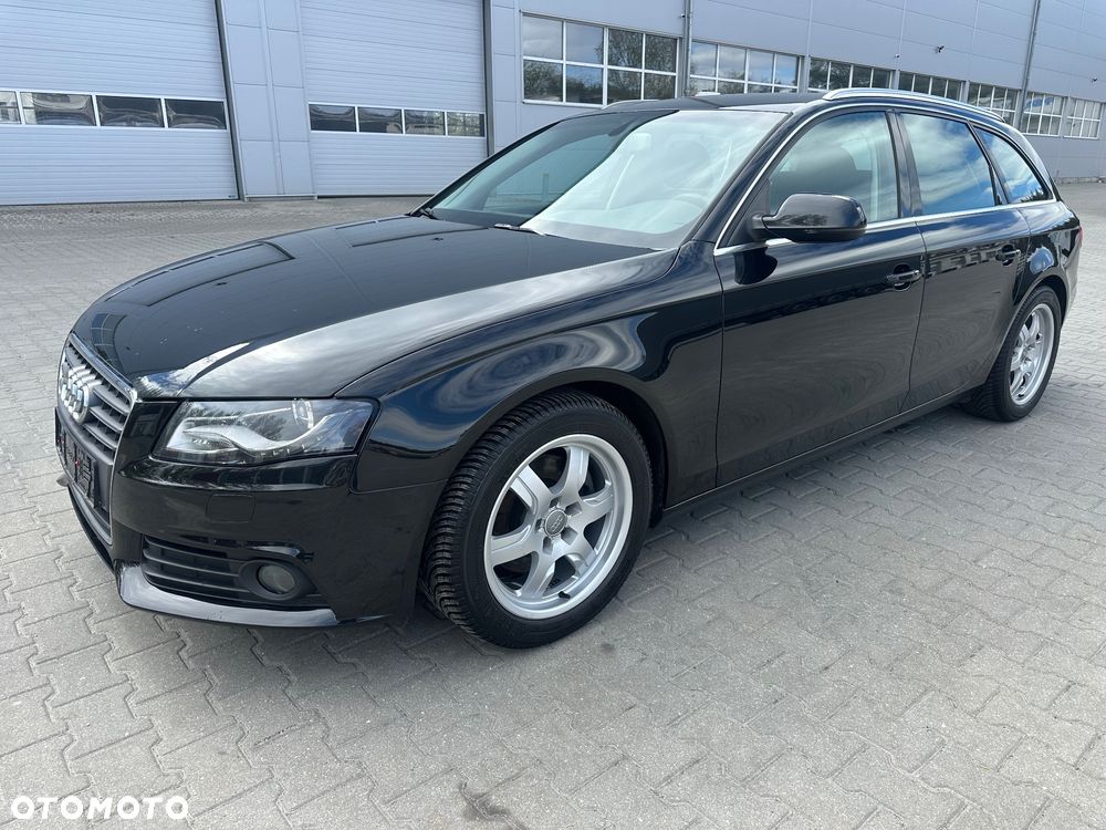 Audi A4 Avant - 22