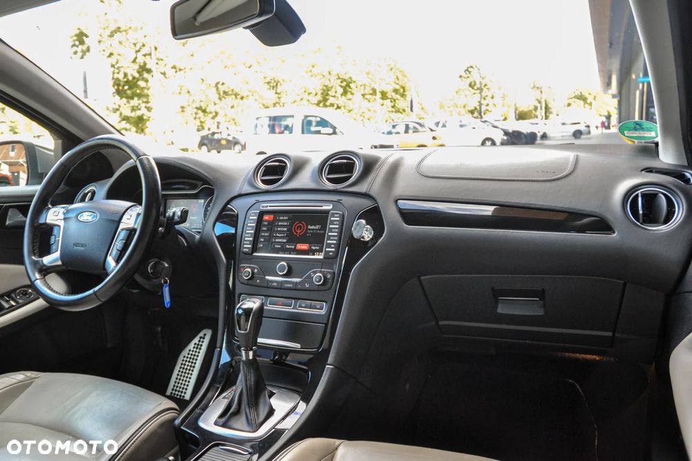 Ford Mondeo 2.0 TDCi Titanium - 10