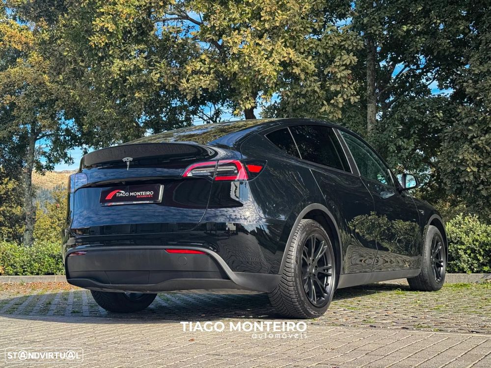 Tesla Model Y Tração Traseira - 35