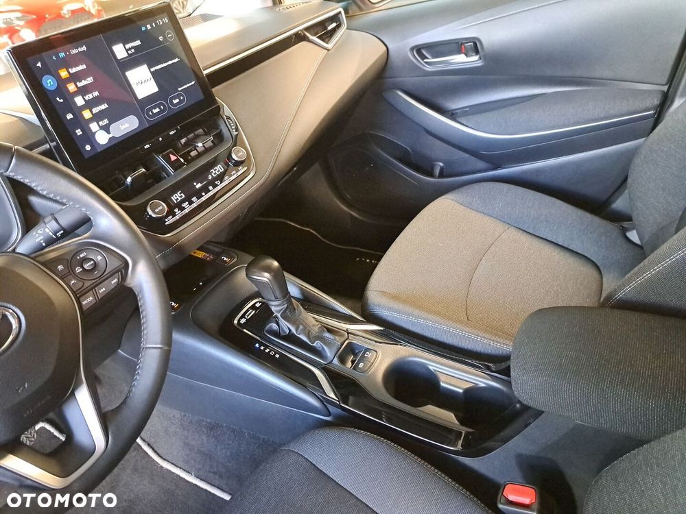 Toyota Corolla 1.8 Hybrid Comfort - 31