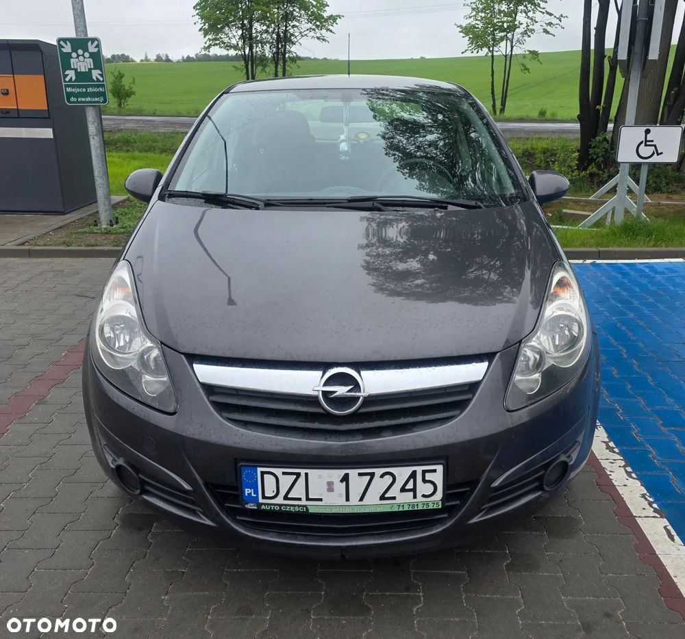 Opel Corsa - 1