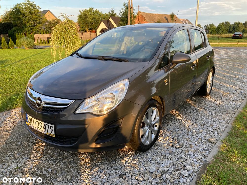 Opel Corsa - 1