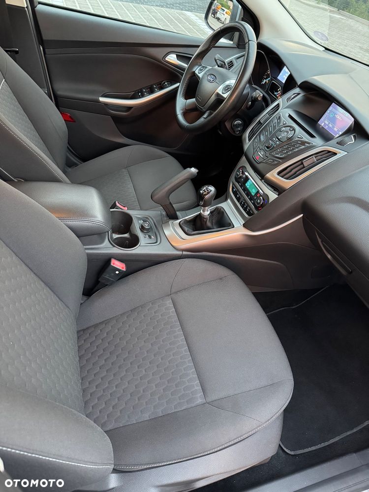 Ford Focus 1.0 EcoBoost STart-Stopp-System TITANIUM - 20