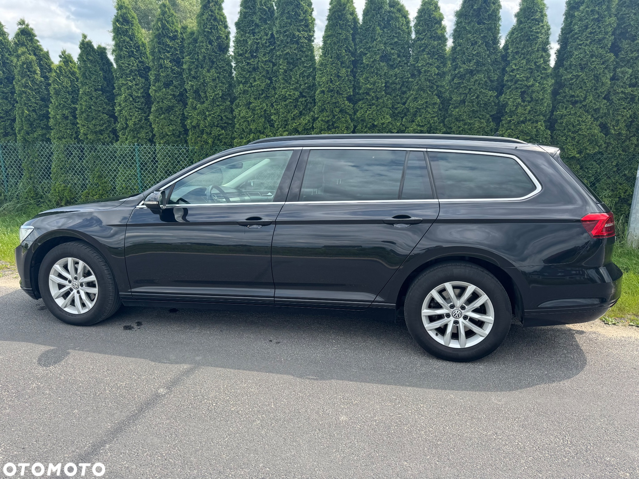 Volkswagen Passat Variant 2.0 TDI SCR DSG Comfortline - 3