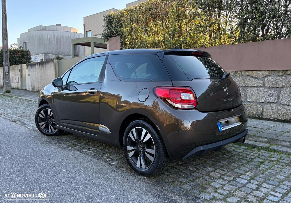 Citroën DS3 1.6 e-HDi So Chic - 3