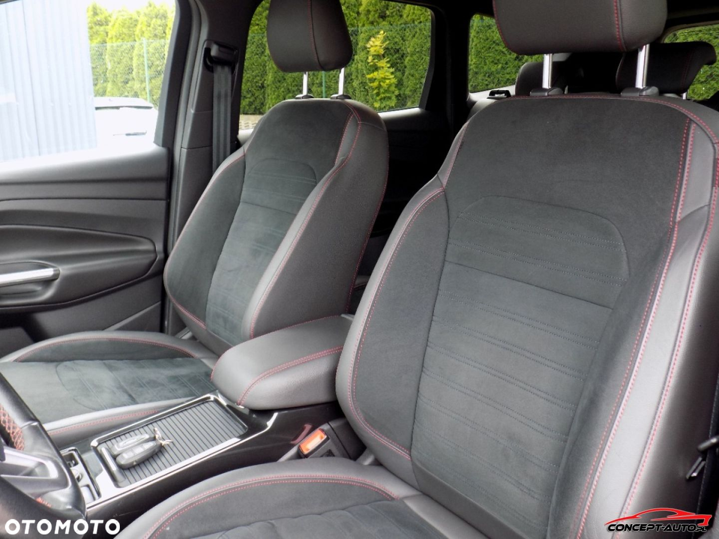Ford Kuga - 22